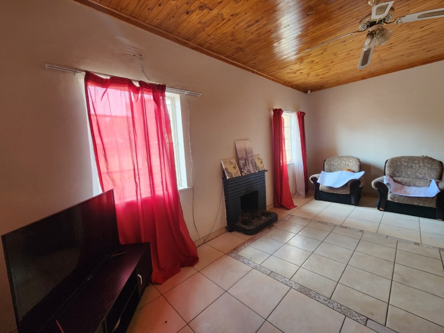 To Let 3 Bedroom Property for Rent in Doorn Free State